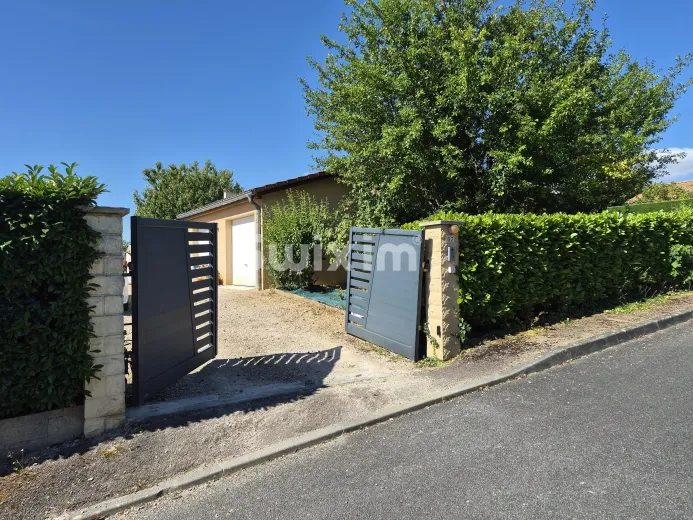 Maison à vendre à Saint-Albain