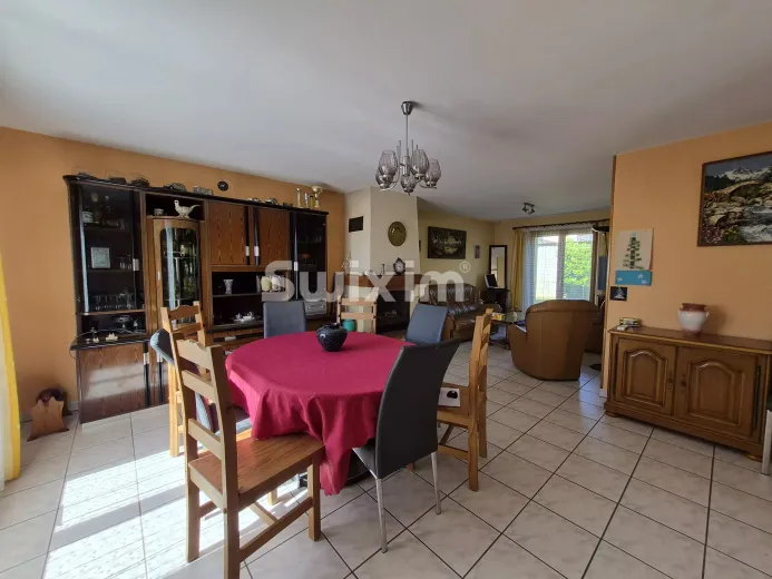 Maison à vendre à Saint-Albain (4)