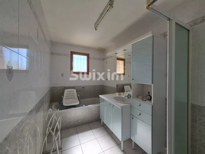 Maison à vendre à Saint-Albain (6)
