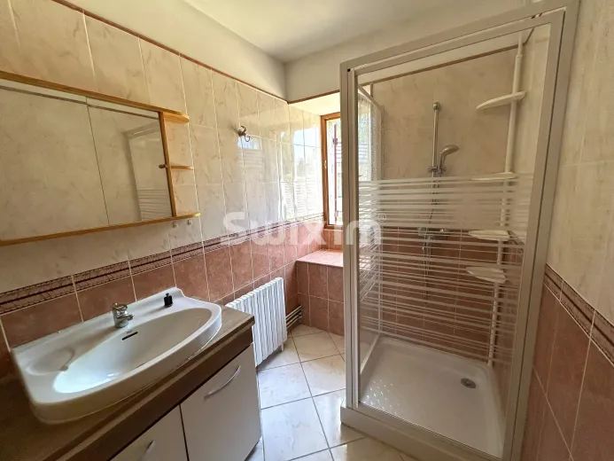 Haus zu verkaufen in Quarre-Les-Tombes (27)