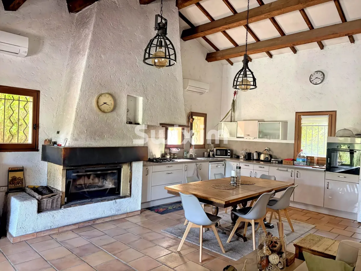 Maison à vendre à Gassin - MAISON IDEALE FAMILLE 4 CHAMBRES PISCINE AU COEUR DU GOLFE DE ST TROPEZ - Smart Propylaia (18)