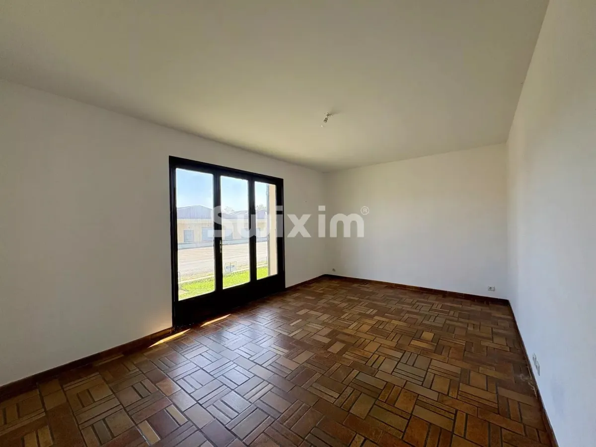 Maison à vendre à Digoin - Grande maison à fort potentiel - Smart Propylaia (9)