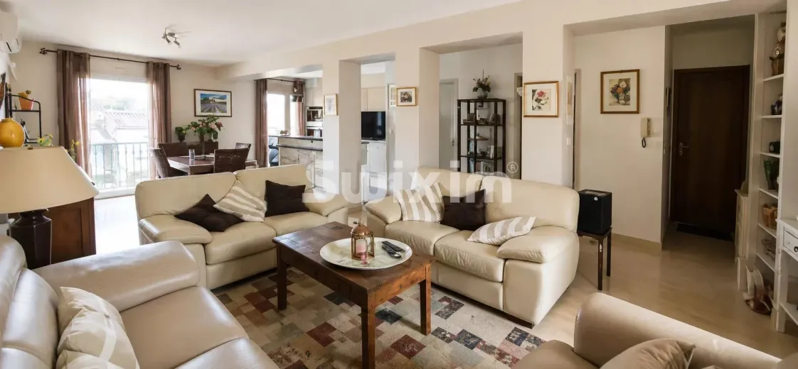 Casa in vendita a Valreas (4)