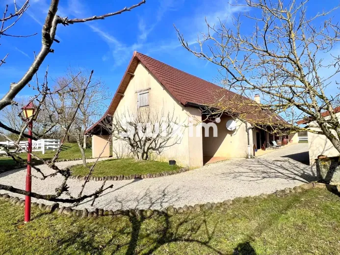 Haus zu verkaufen in Saint-Germain-Du-Bois