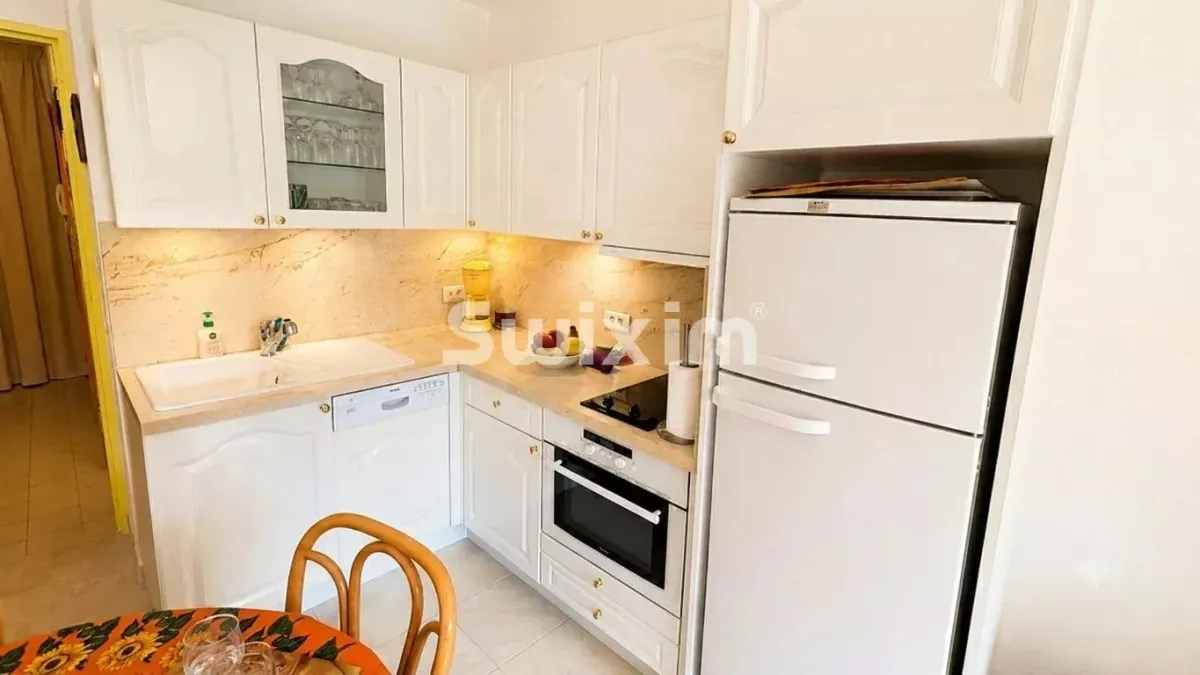 Appartement à vendre à Cavalaire-Sur-Mer - STUDIO CABINE EN REZ DE JARDIN + PARKING + CAVE - Smart Propylaia (3)