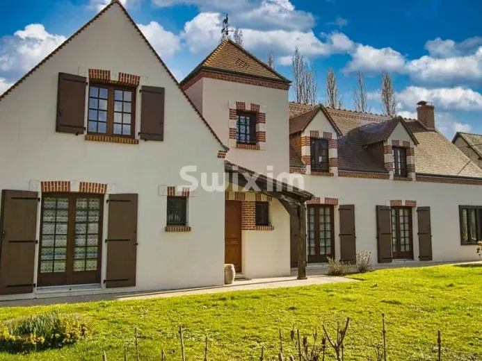 House for sale in Orleans