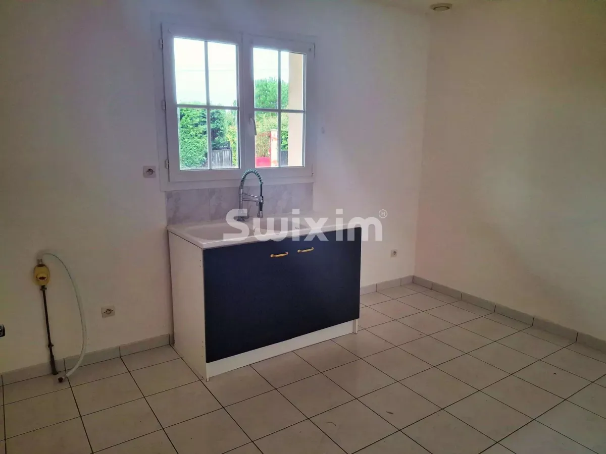 Casa in vendita a Cande-Sur-Beuvron - Casa unifamiliare in vendita a Cande-Sur-Beuvron, 4 locali, 85 m2 - Smart Propylaia (3)