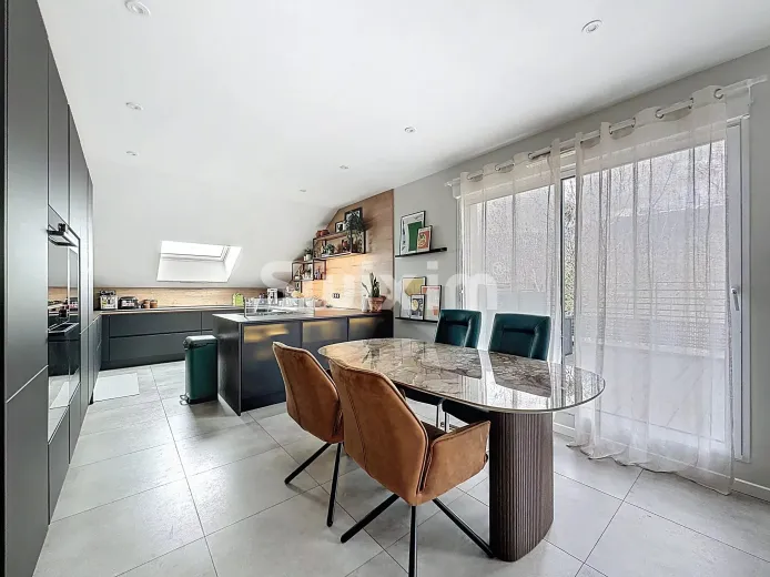 Appartement à vendre à Chevry (2)