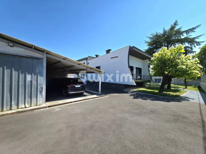 Maison à vendre à Montelimar (9)