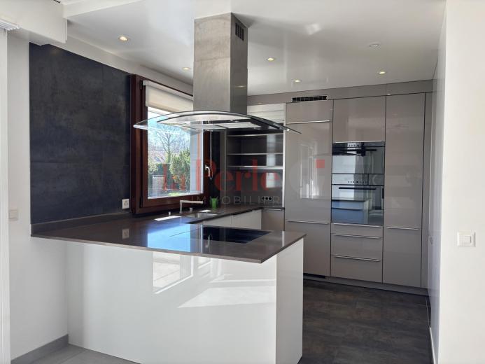 Casa in affitto a Mies - Villa in affitto a Mies, 4.5 locali, 115 m2 - Smart Propylaia (3)
