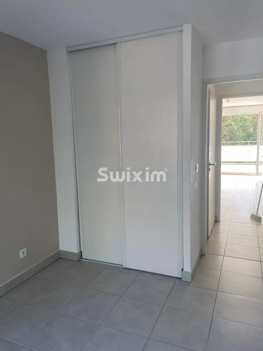 Appartement à vendre à Cavalaire-Sur-Mer - APPARTEMENT T3 AVEC TERRASSE & DOUBLE GARAGE - Smart Propylaia (9)