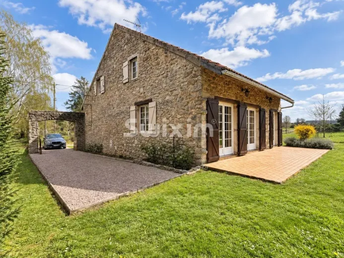 Maison à vendre à La Roche-En-Brenil (31)