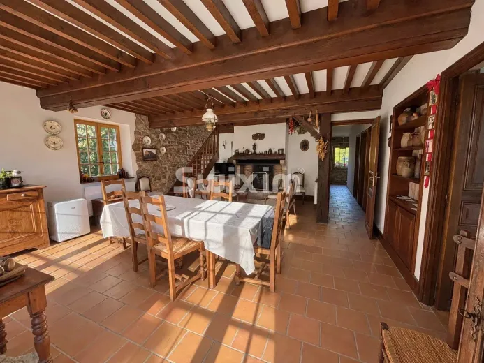 Maison à vendre à La Roche-En-Brenil (34)