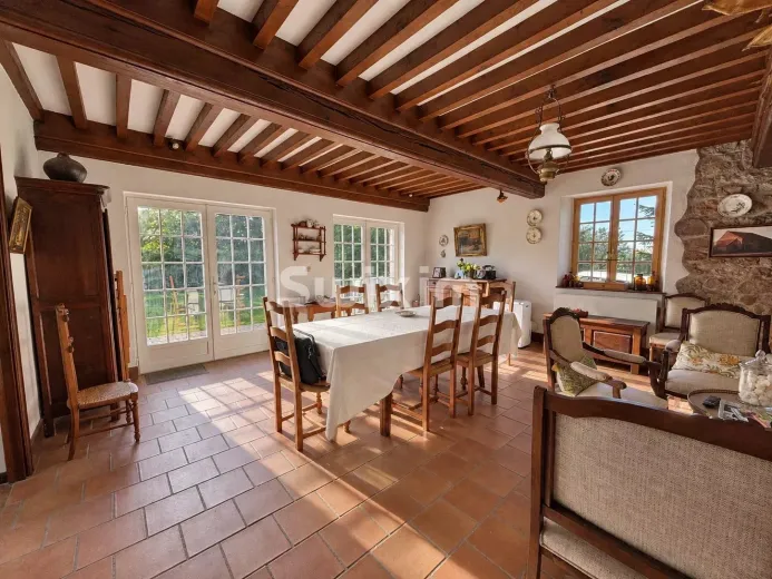 Maison à vendre à La Roche-En-Brenil (35)