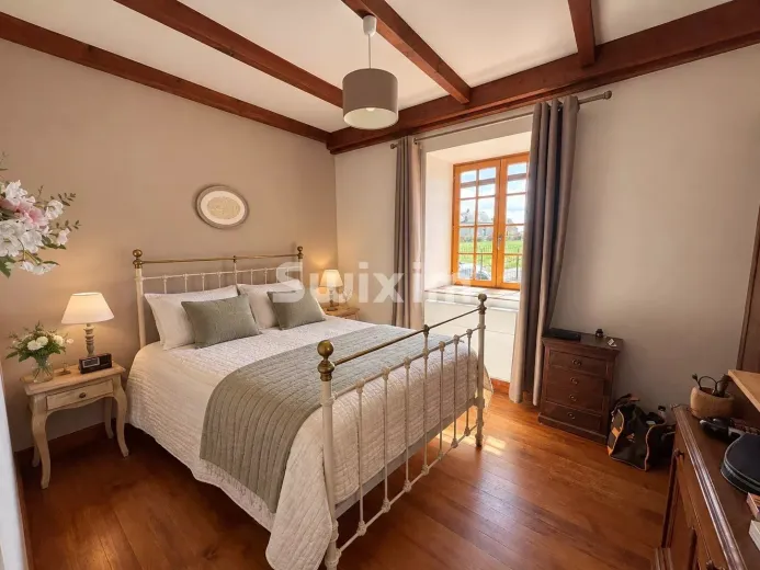 Maison à vendre à La Roche-En-Brenil (36)