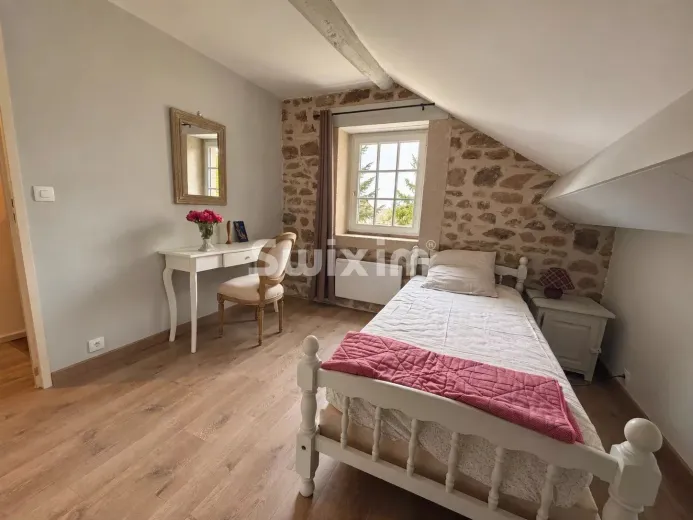Maison à vendre à La Roche-En-Brenil (41)