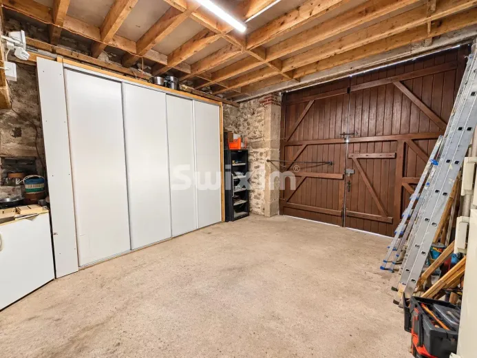Maison à vendre à La Roche-En-Brenil (43)