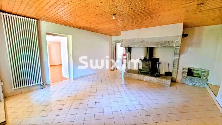 Maison à vendre à Lons-Le-Saunier (28)