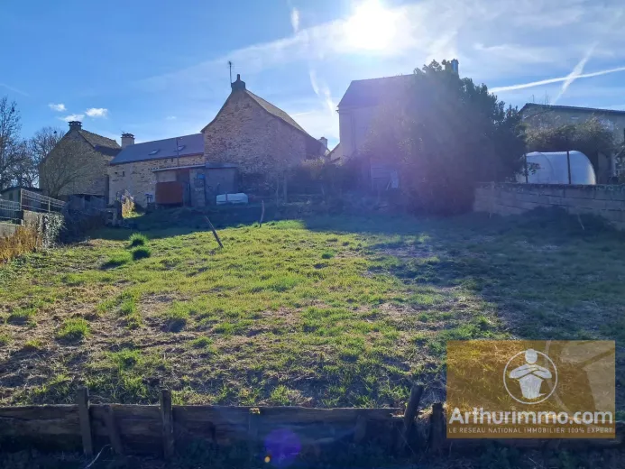 Plot for sale in Saint-Germain-Du-Teil (3)