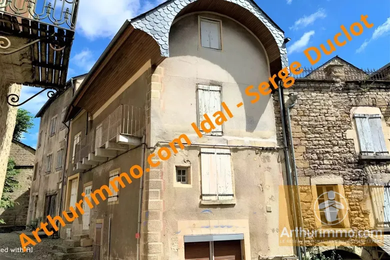 House for sale in Severac-Le-Chateau