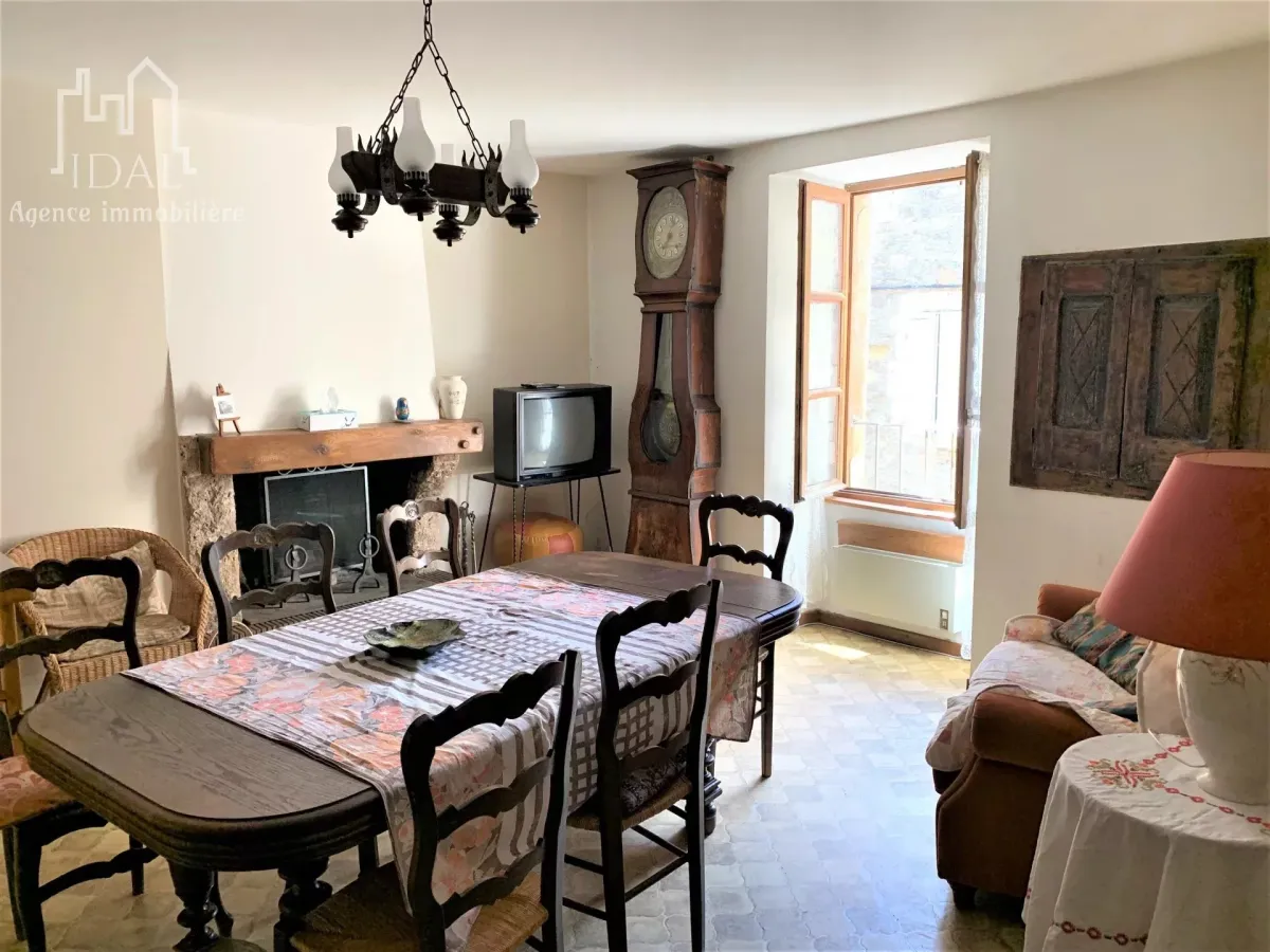House for sale in Severac-Le-Chateau - Village house for sale in Severac-Le-Chateau, 5 rooms, 117 m2 - Smart Propylaia (6)