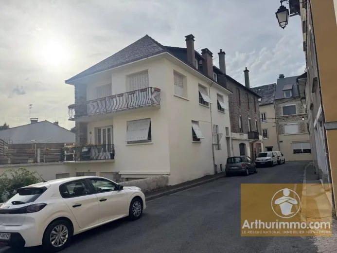 House for sale in Cassagnes-Begonhes