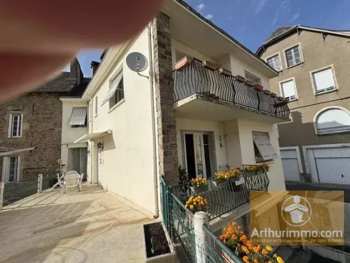 House for sale in Cassagnes-Begonhes (2)