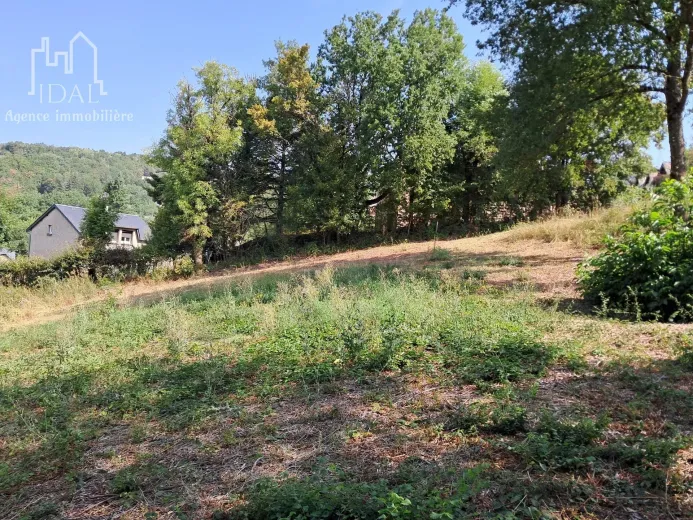 Plot for sale in La Canourgue (2)