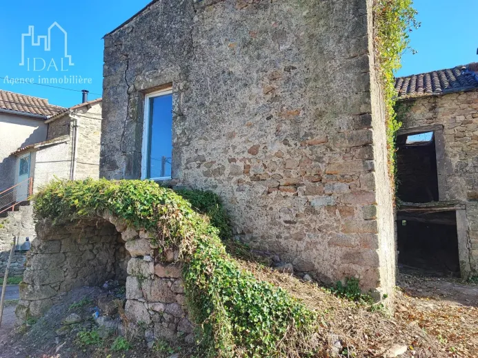 House for sale in Les Costes-Gozon
