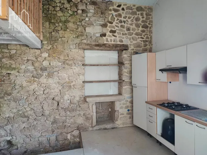 House for sale in Les Costes-Gozon (9)