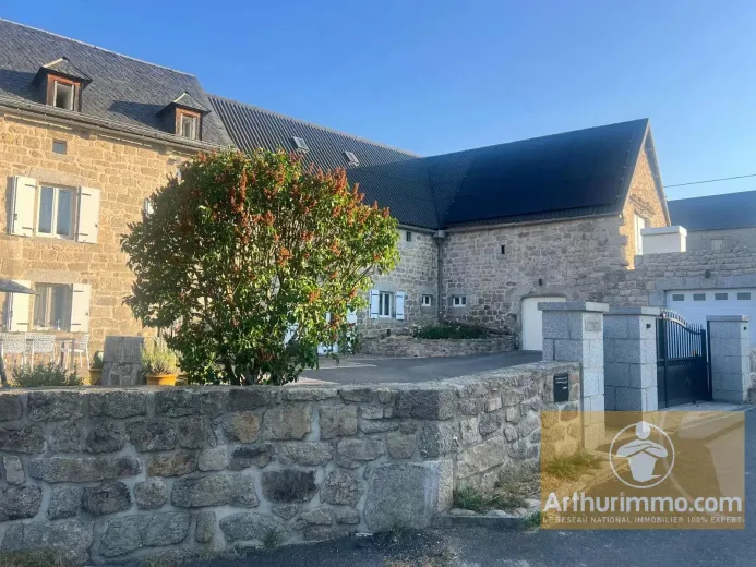 House for sale in Arzenc-D'apcher (3)