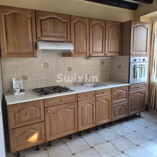 Appartement à vendre à L'isle-Sur-Serein (8)