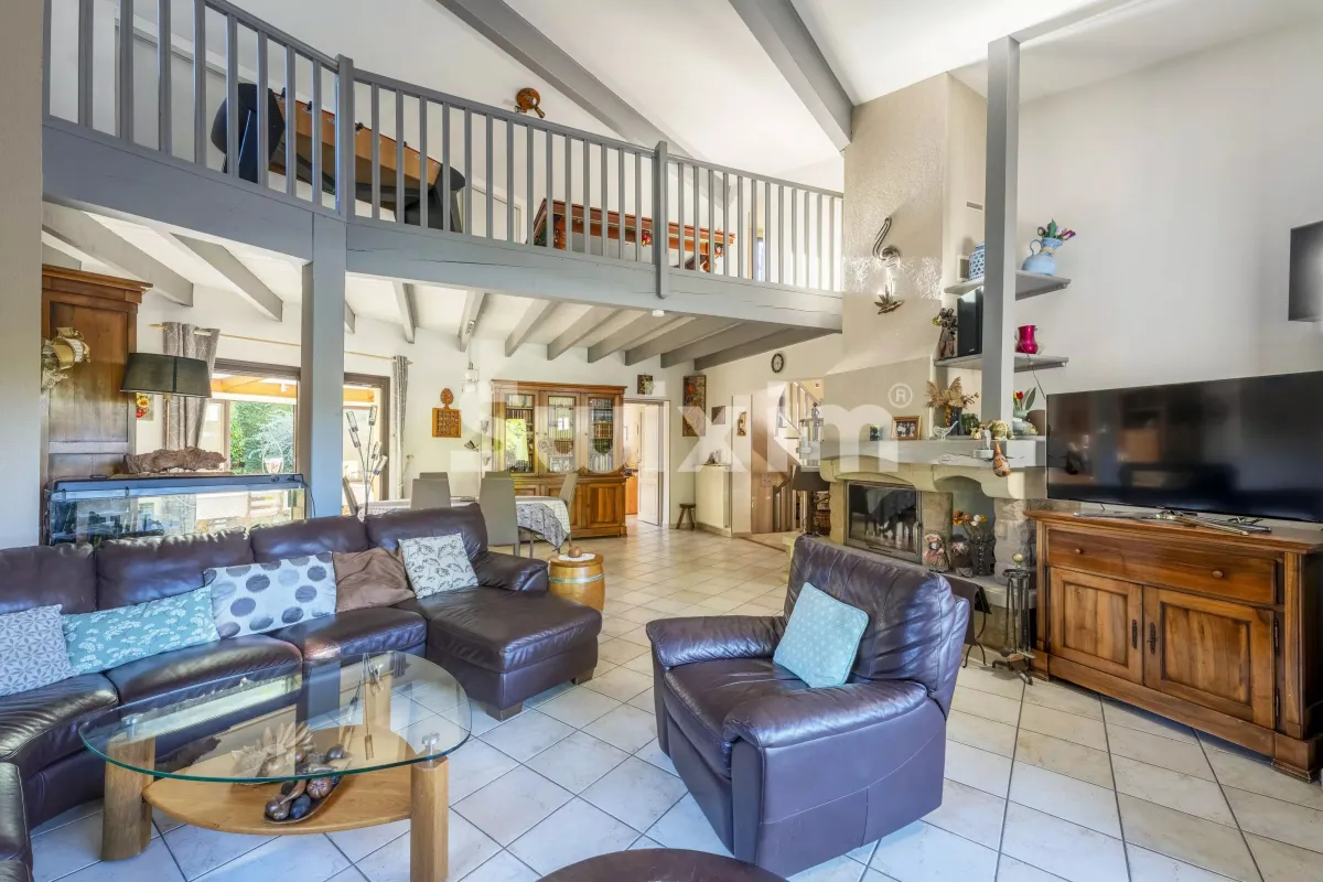 Haus zu verkaufen in Tassin-La-Demi-Lune - Einfamilienhaus zu verkaufen in Tassin-La-Demi-Lune, 9 Zimmer, 239 m2 - Smart Propylaia (21)