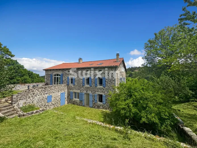 Maison à vendre à Coucouron