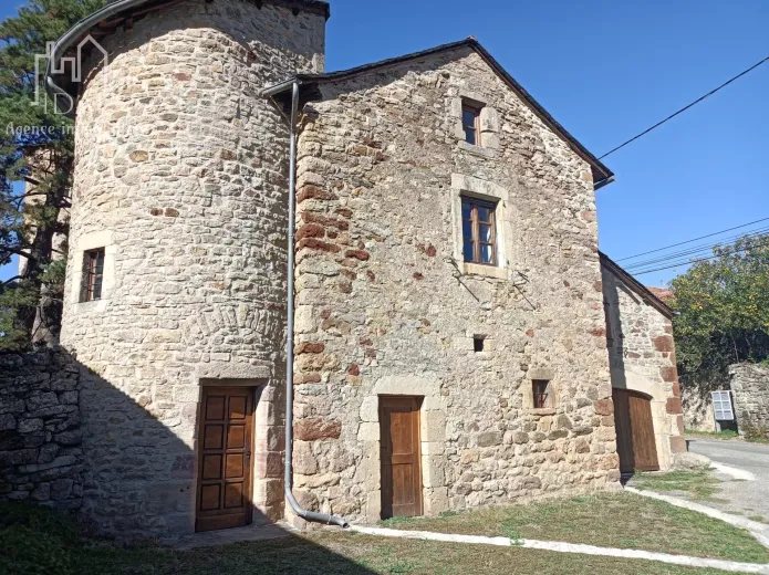 Haus zu vermieten in Severac-Le-Chateau