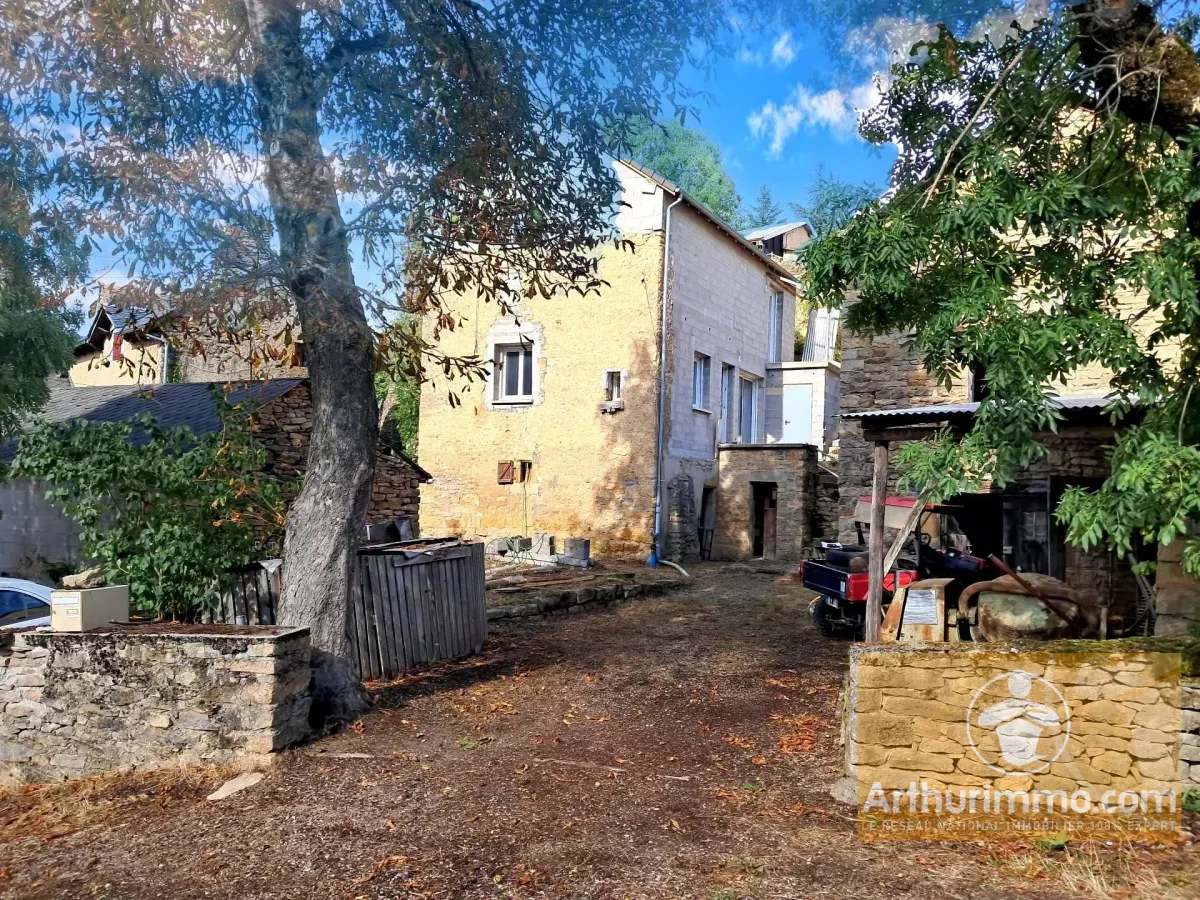 Haus zu verkaufen in Grezes - Smart Propylaia (2)