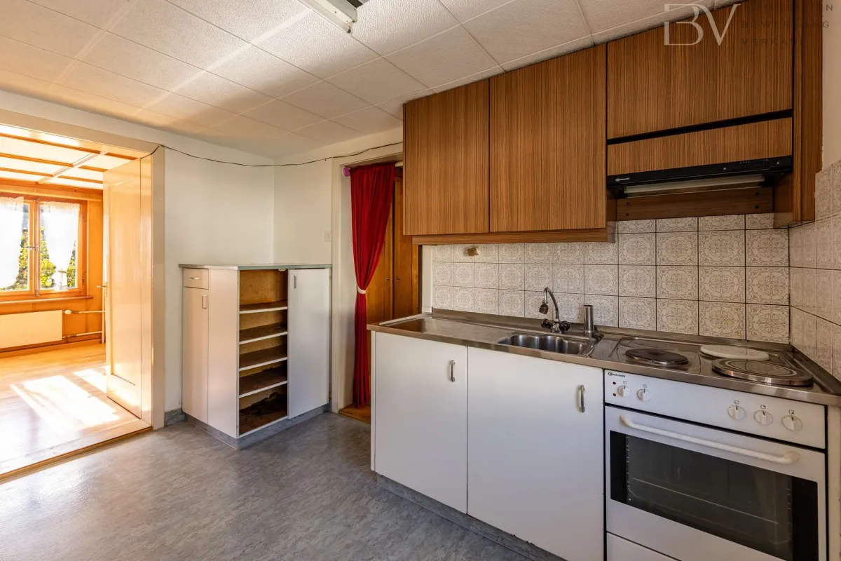 Haus zu verkaufen in Wimmis - Doppeleinfamilienhaus mit Potential - Smart Propylaia (9)