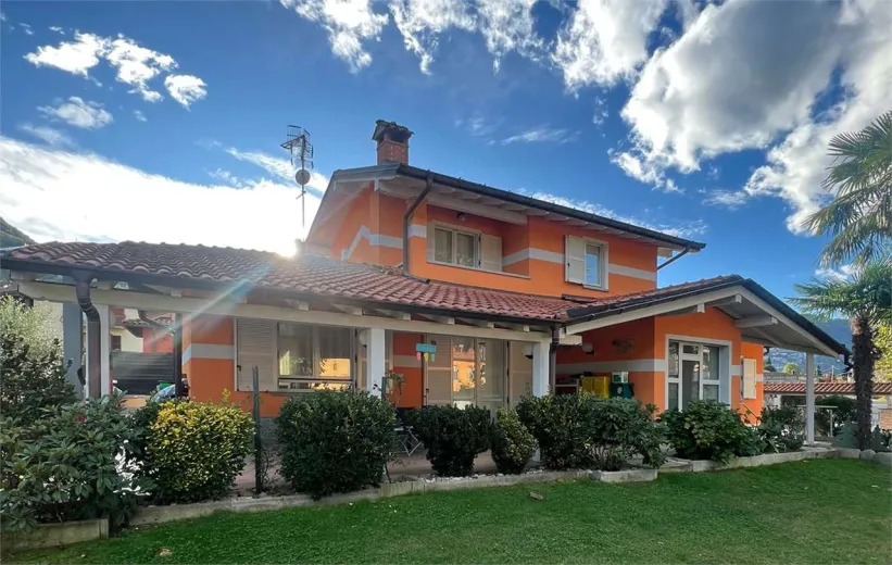 Maison à vendre à Lavena Ponte Tresa