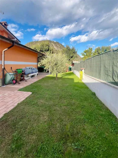 Maison à vendre à Lavena Ponte Tresa (13)