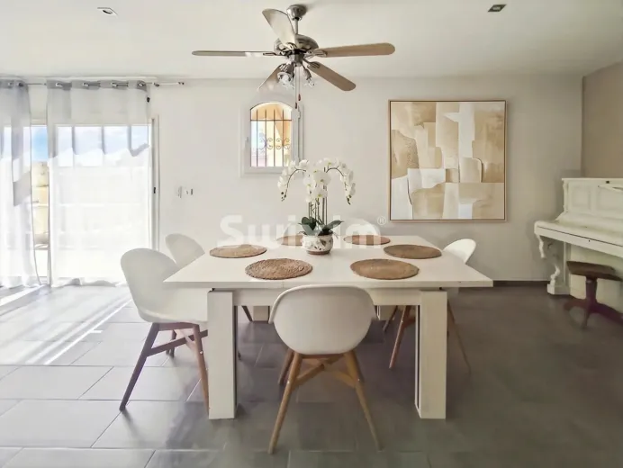 Maison à vendre à Saint-Martin-D'ardeche (12)
