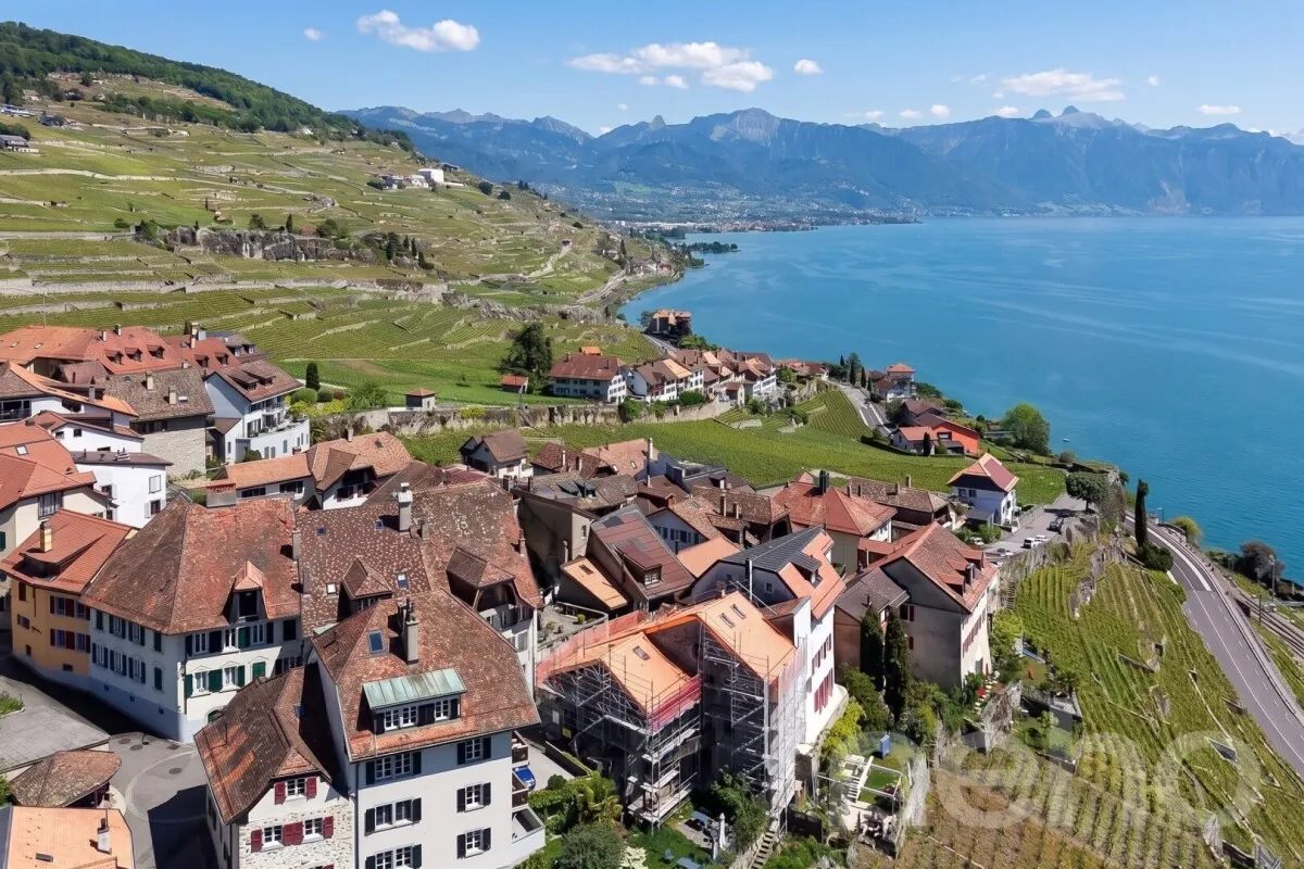 Maison à vendre à Rivaz - Au c?ur de Rivaz: Maison vigneronne rénovée du XVII? ? Vue lac & Alpes - Smart Propylaia (3)