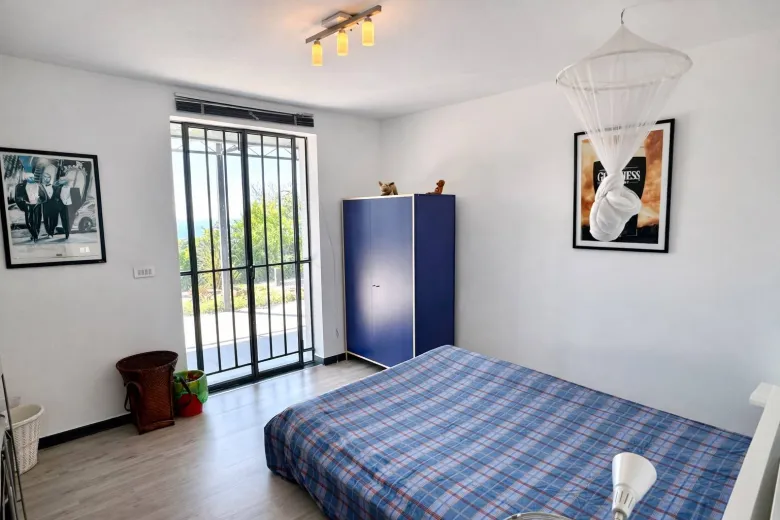 Maison à vendre à Diano San Pietro (12)