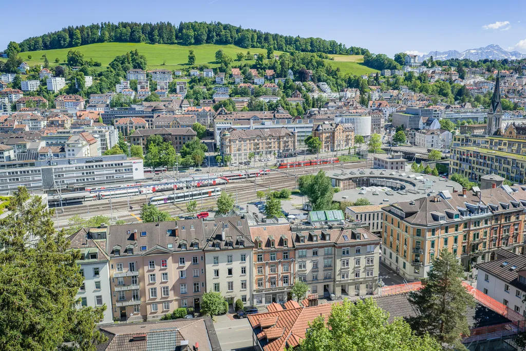 Wohnung zu vermieten in St. Gallen - Altbaucharme trifft modernen Komfort - per 01.03.2027 - Smart Propylaia (9)