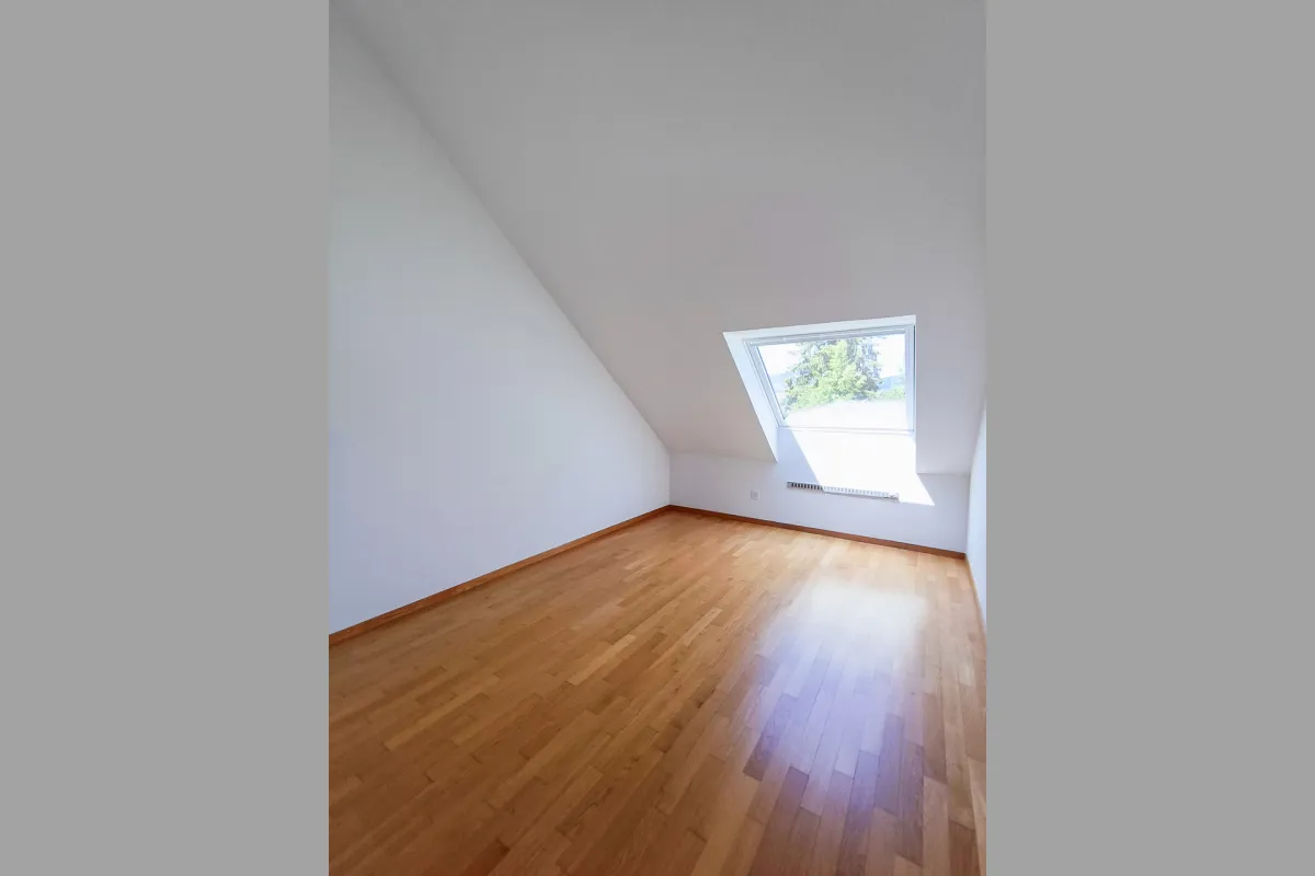 Wohnung zu verkaufen in Buchs AG - 6 vermietete Dachwohnung als Anlageobjekte an optimaler Lage in Buchs - Smart Propylaia (6)