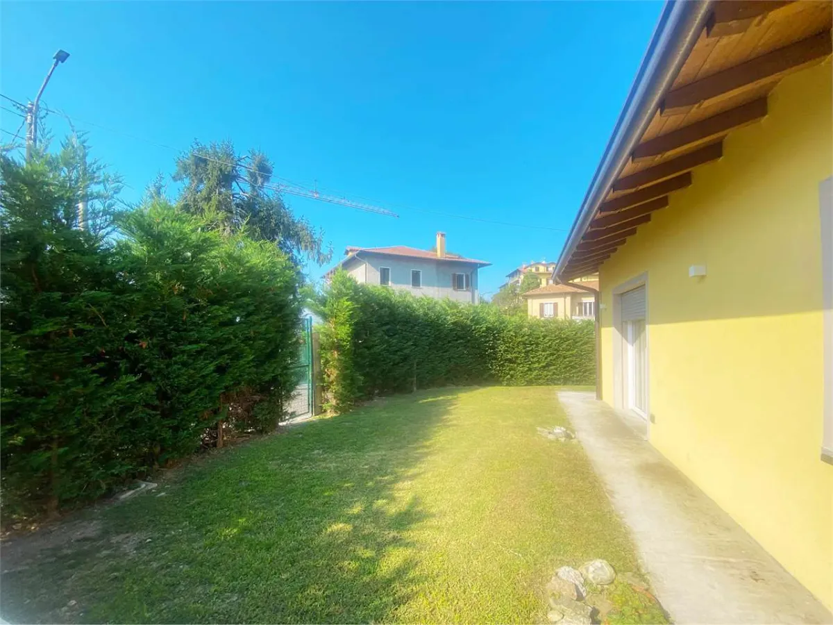 Casa in vendita a Luino - Smart Propylaia (11)