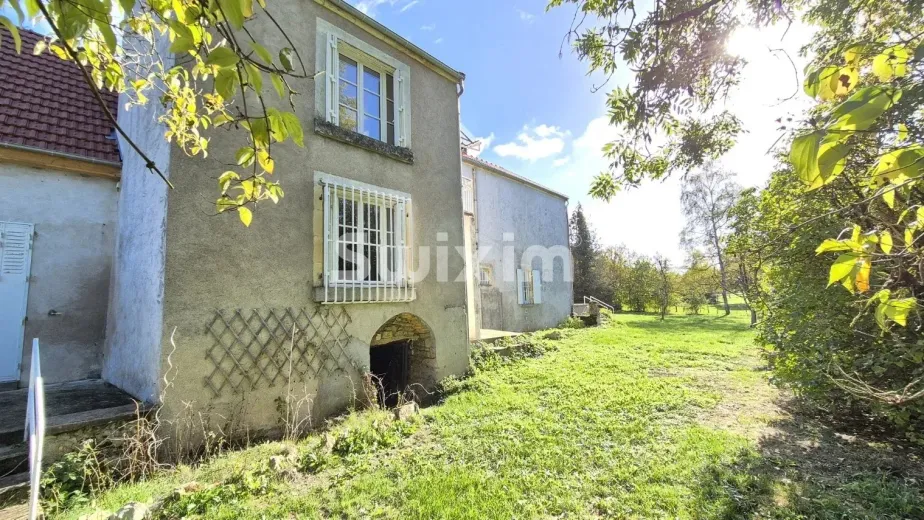 Maison à vendre à Brinon-Sur-Beuvron (2)