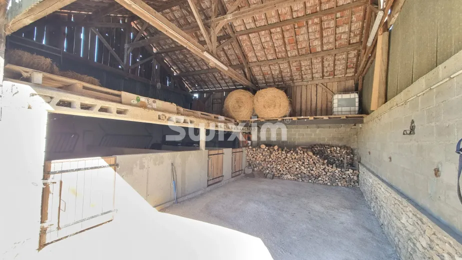 Maison à vendre à Brinon-Sur-Beuvron (19)