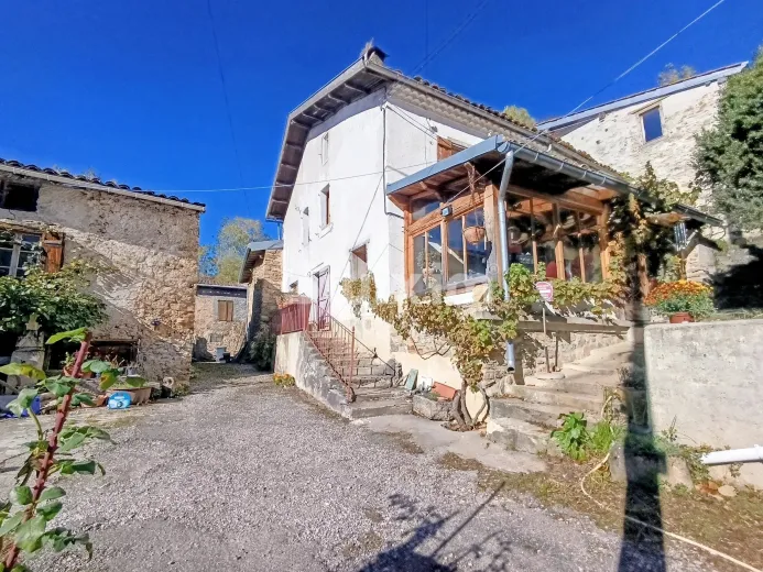 Multiple dwelling for sale in Montsegur (13)