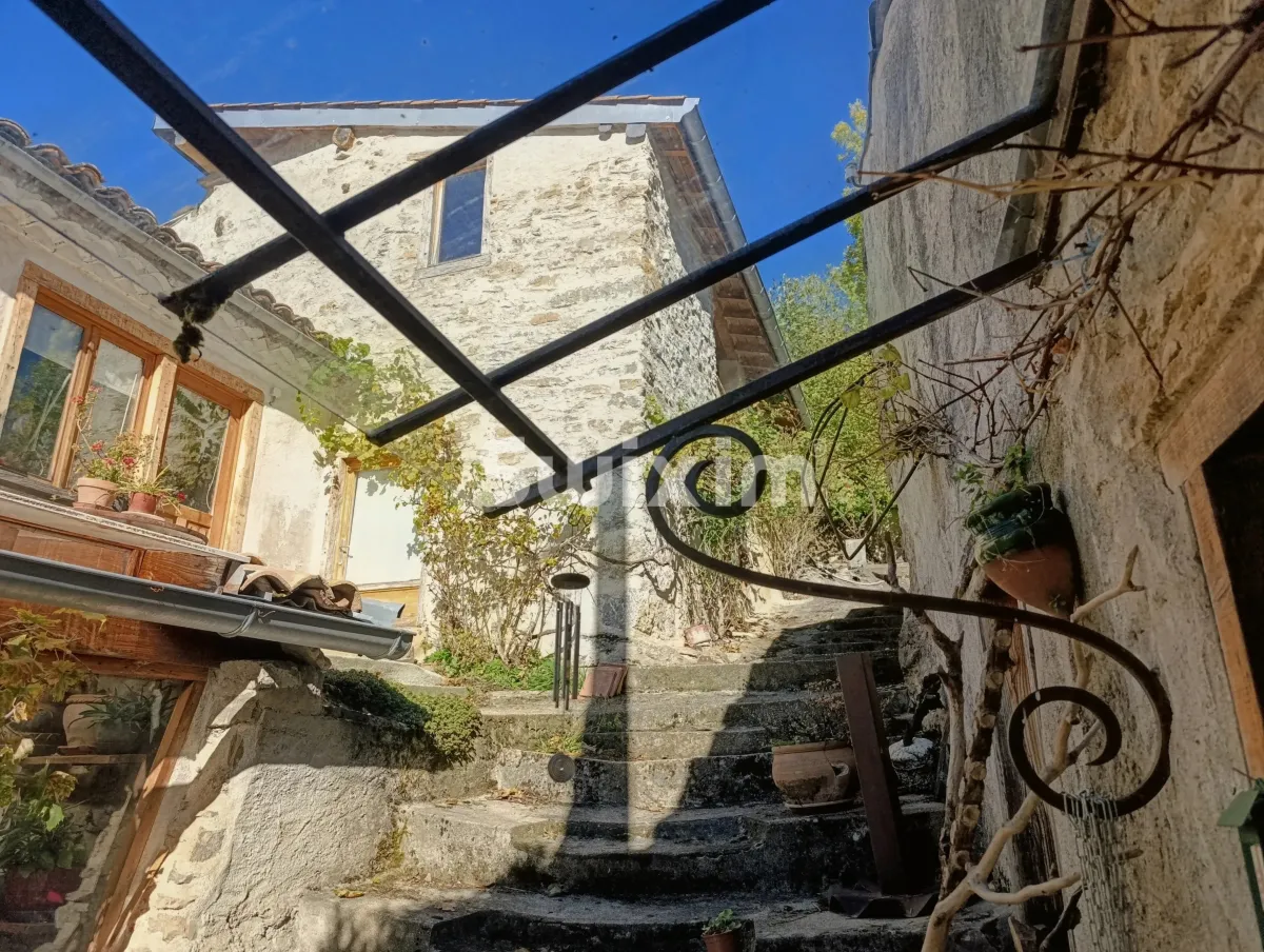 Multiple dwelling for sale in Montsegur - Smart Propylaia (14)