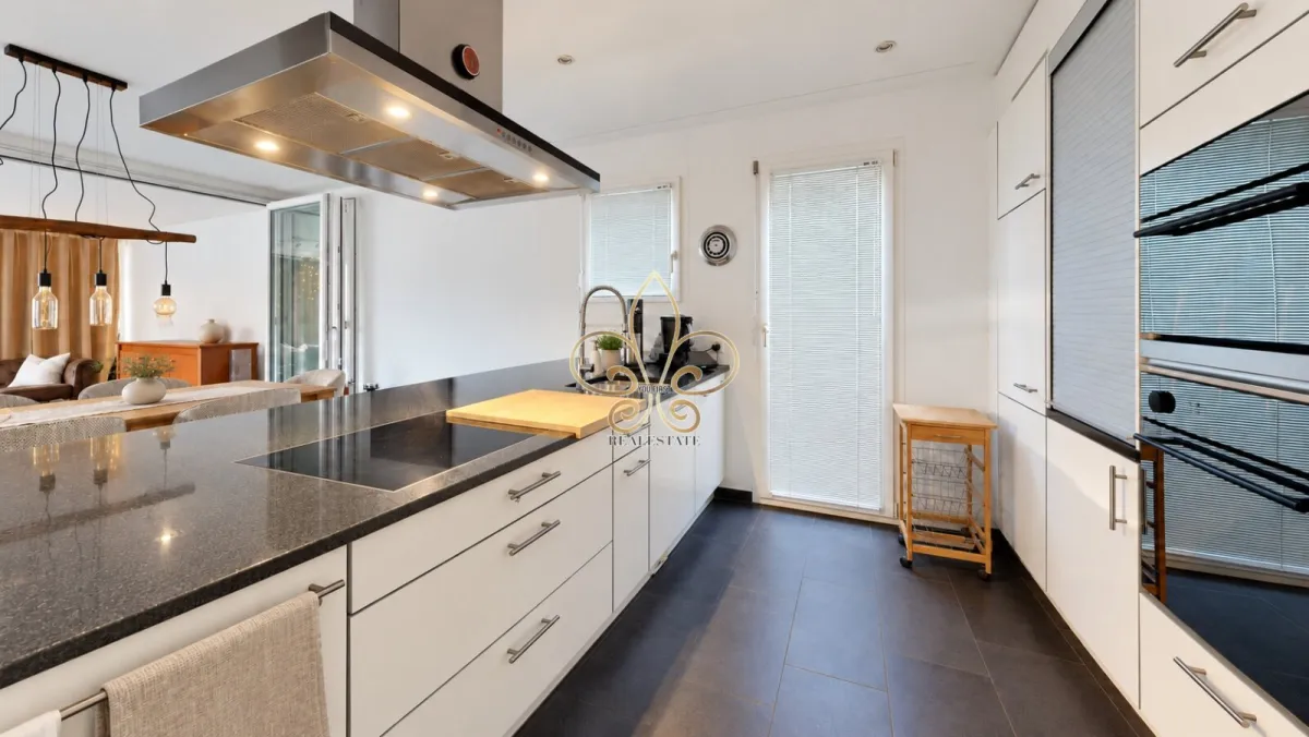 Haus zu verkaufen in Biel-Benken BL - Modernes Wohnen mit Wintergarten - Smart Propylaia (9)